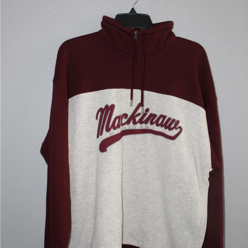 Quarter zip - Picture 1 of 3